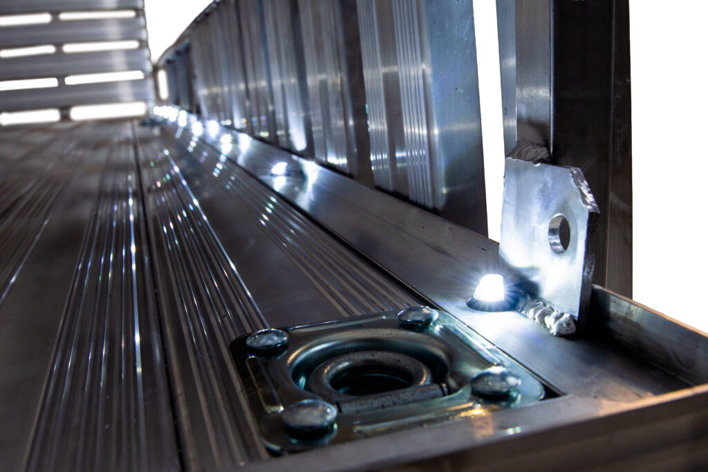 Recessed d ring led light