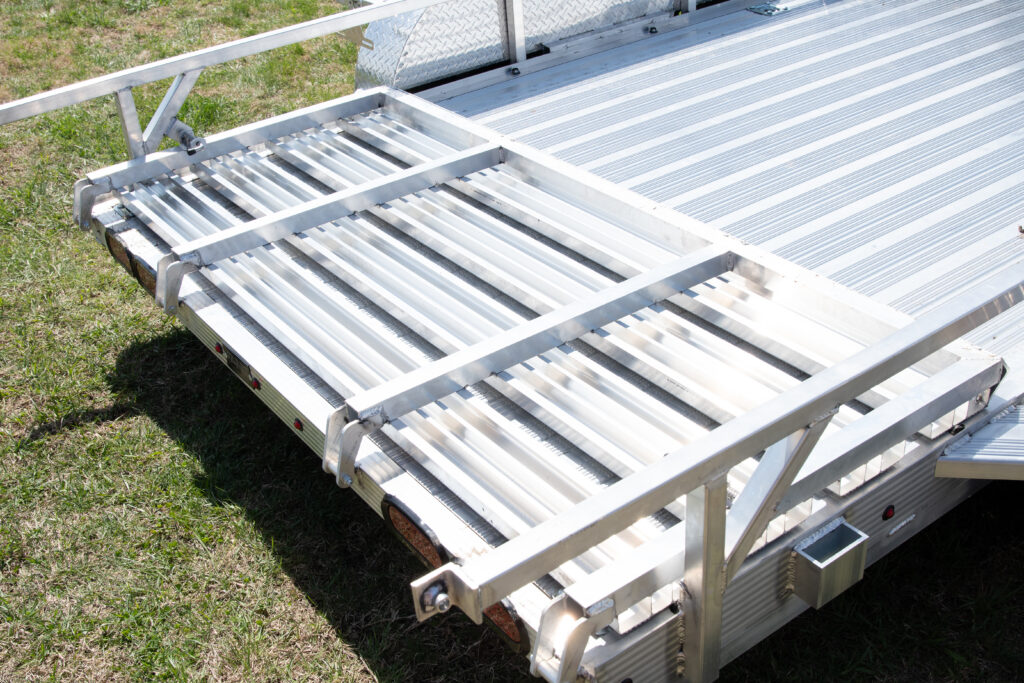 lay flat gate
